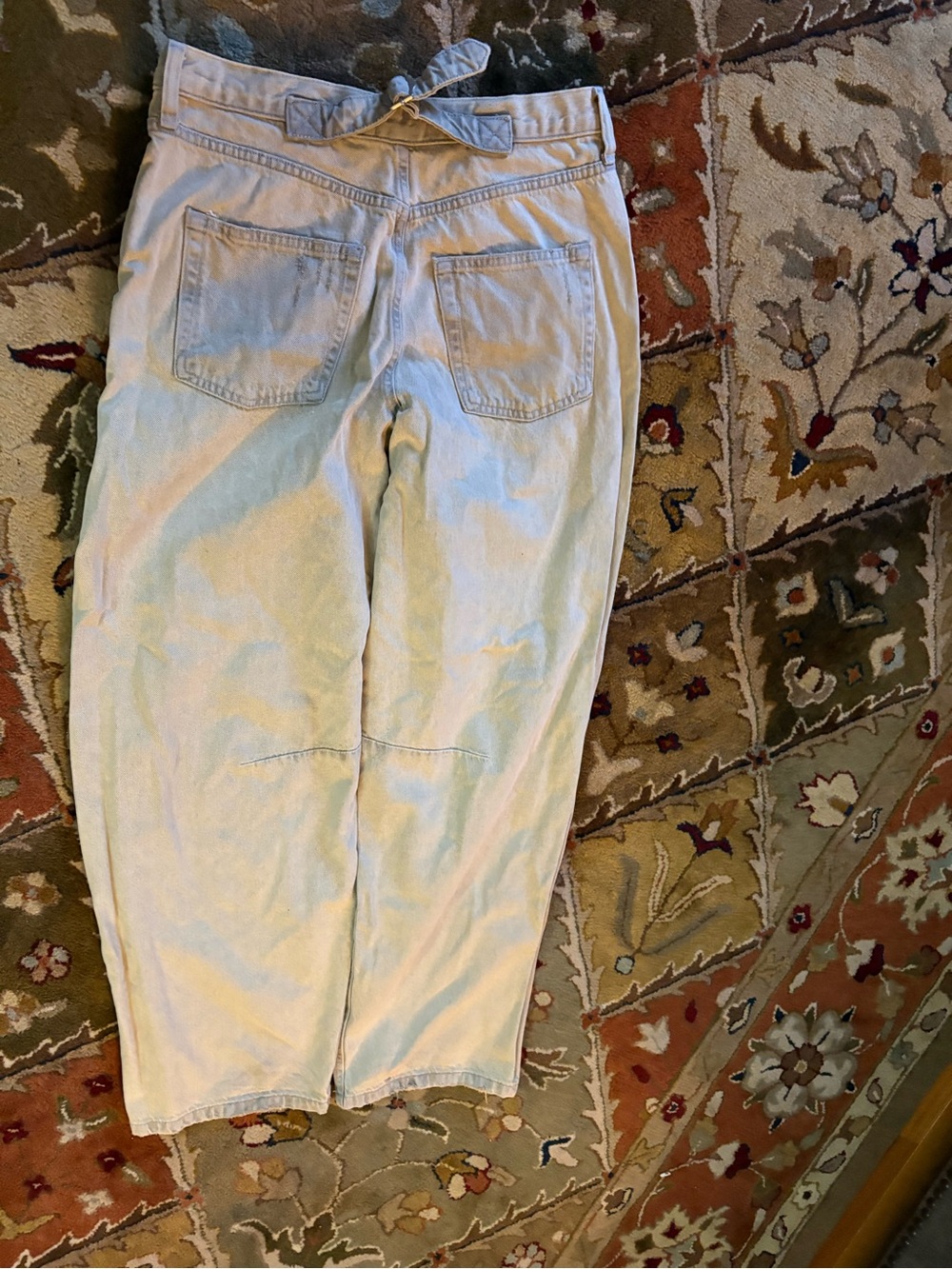 BDG Light Wash High-Rise Jeans